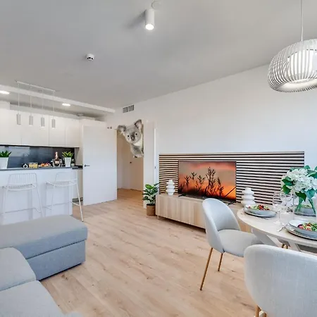 Apartment Xpce Urban 12 Skyline - Parking Free *